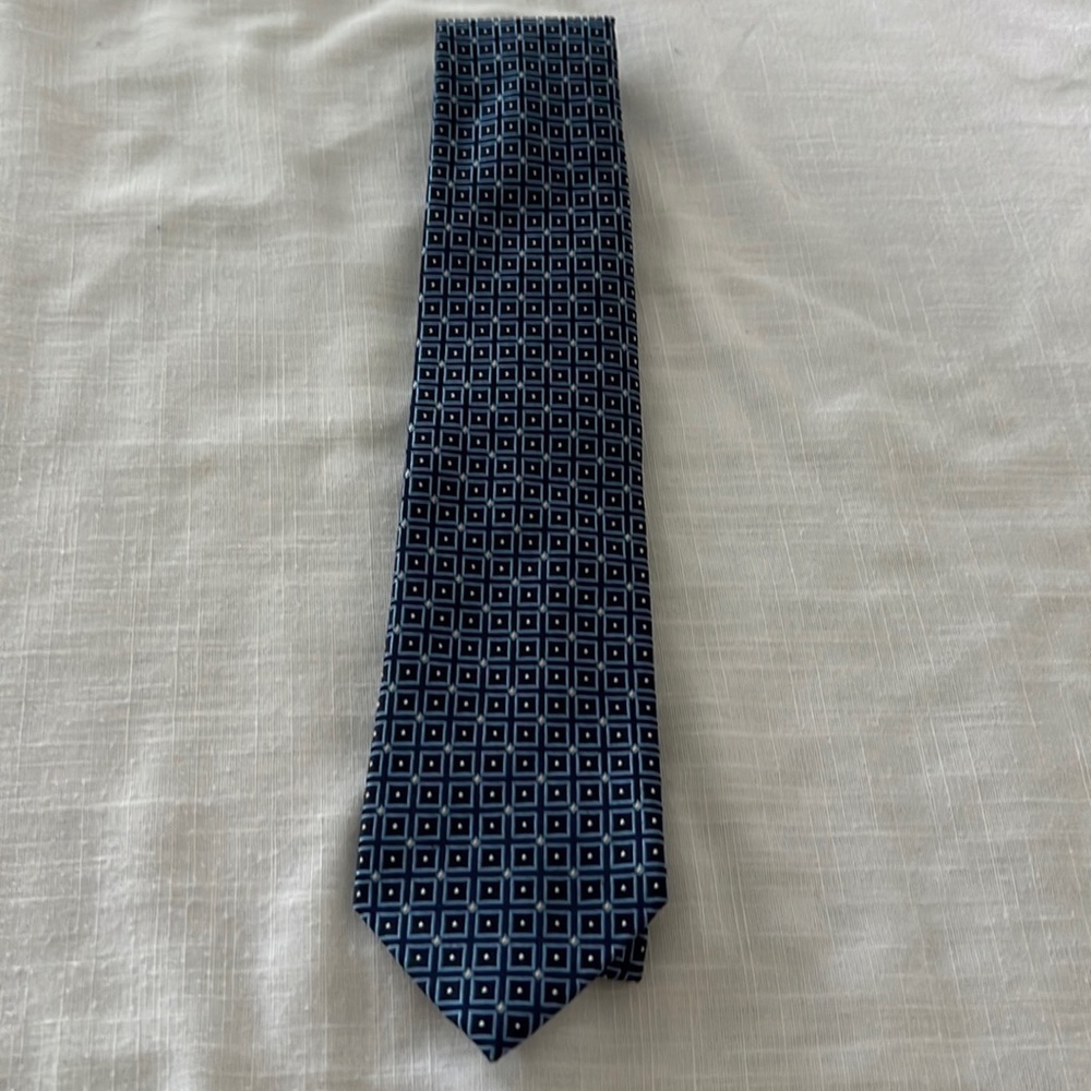 Izod Silk Tie